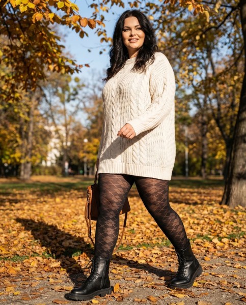 Glamory - 70 denier opaque plus size strømpebukser med diamantmønster og matt effekt